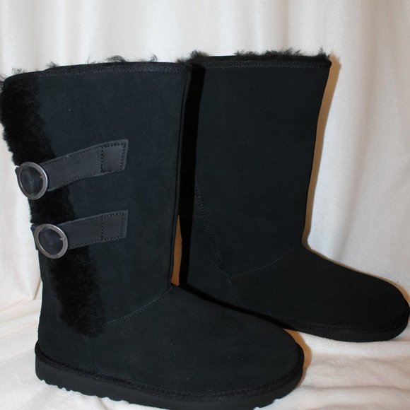 NIB UGG WOMEN'S‎ TALL MOTO  SUEDE SPILL SEAM SHEARLING BUCKLE BOOTS BLACK - Picture 3 of 8